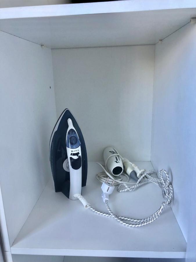 Lola'S Apartment Durres Bagian luar foto